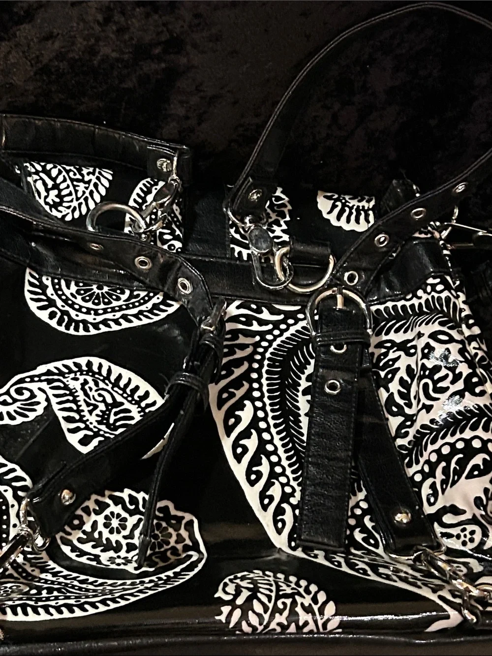 Gigi Hill Black & White Paisley-Print Backpack with Front Pockets
